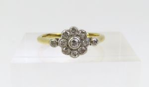 An early 20th century diamond daisy type cluster r