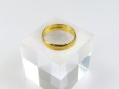 A 22ct gold wedding band