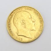 A 1910 King George V full sovereign, 8g gross