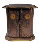 A 19th or early 20th century Japanese Zushi or Bud