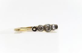 An early 20th century diamond ring, the old cut st