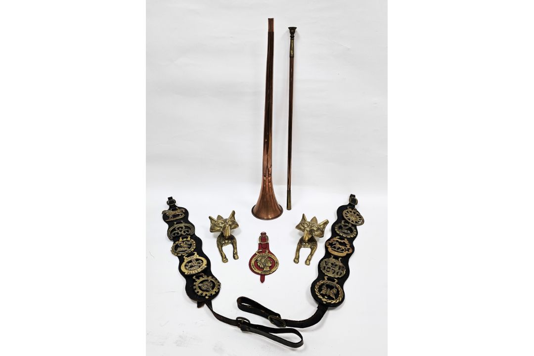 Copper and brass coaching horn, the mouthpiece stamped ' Made in England ', 127cm long together with - Image 1 of 2