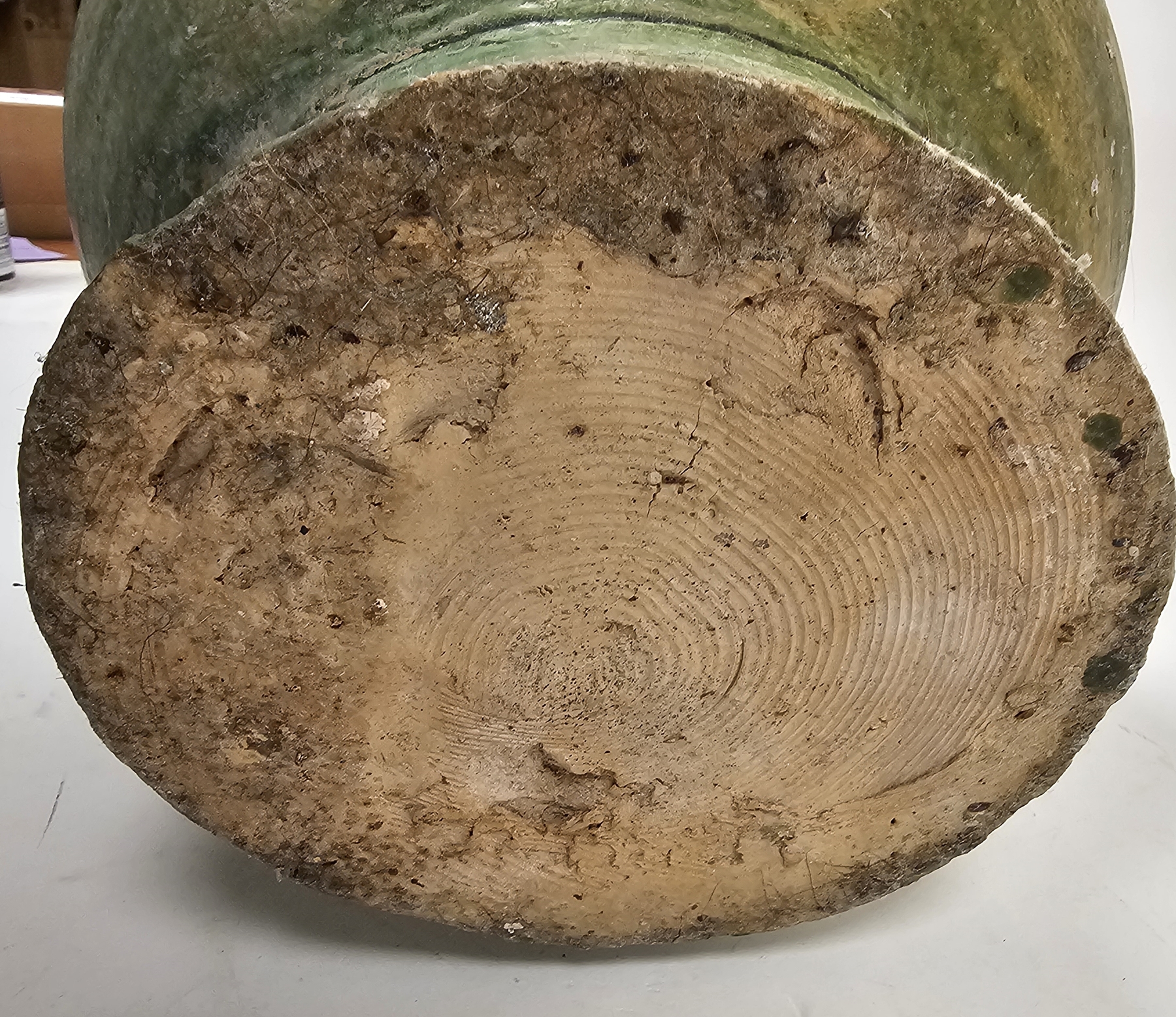 Chinese green glazed pottery vessel (Hu), in the Han Dynasty Archaic style, moulded with ringed - Image 3 of 16