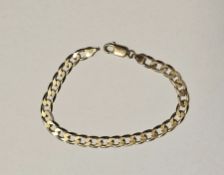 9ct gold curb-link bracelet, 18.5cm long, 7.1 grams
