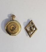 Early 20th century 18ct gold cased half hunter fob watch, the gilt dial with Roman numerals denoting