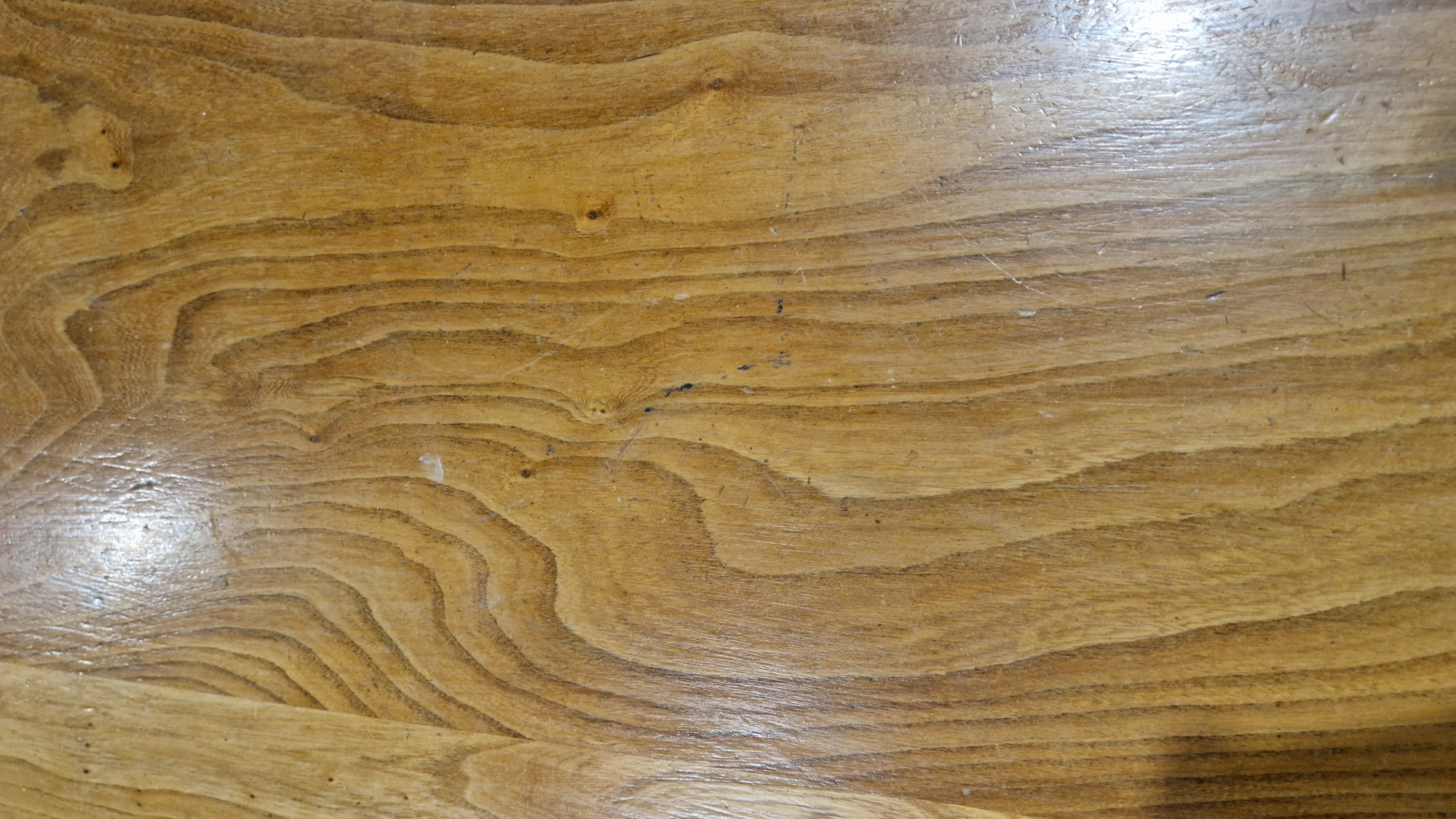 Modern pale oak dining table, the circular top on a substantial cross-form base, 123cm diameter x - Image 6 of 25