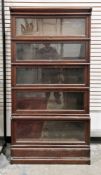 Late 19th / early 20th century oak five-section stacking bookcase in the manner of Globe Wernicke,