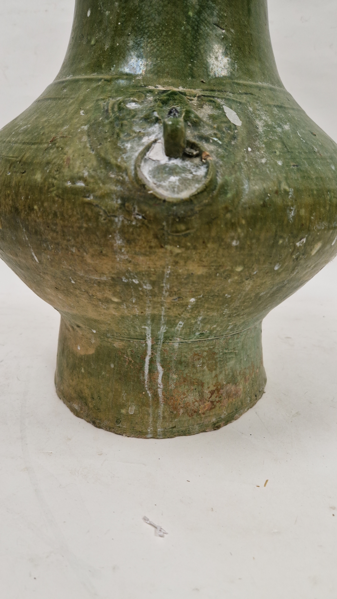 Chinese green glazed pottery vessel (Hu), in the Han Dynasty Archaic style, moulded with ringed - Image 9 of 16