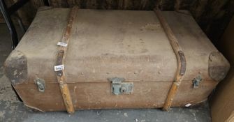 Early 20th century wooden bound and canvas travelling trunk, 83cm wide