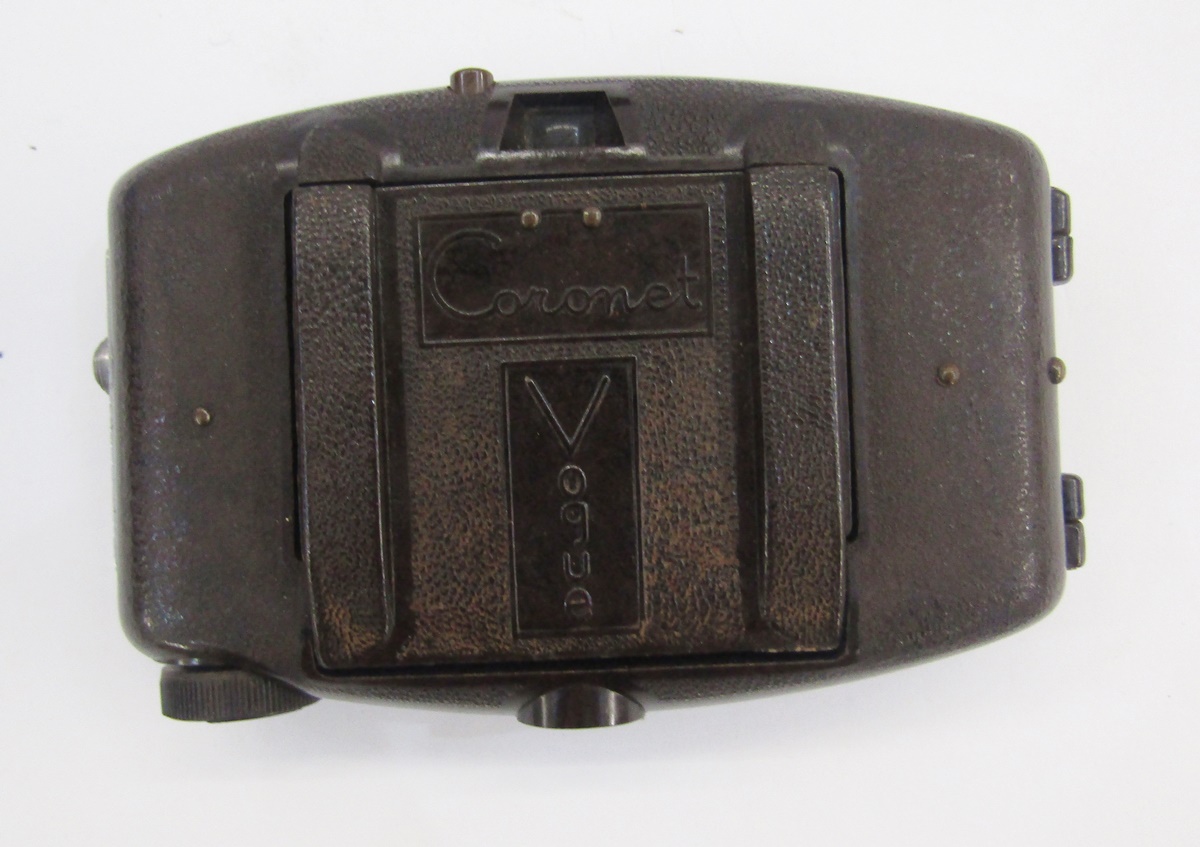 Coronet 'Vogue' folding camera in brown Bakelite case, circa 1930s, Canon EOS 300 film camera, - Image 3 of 3