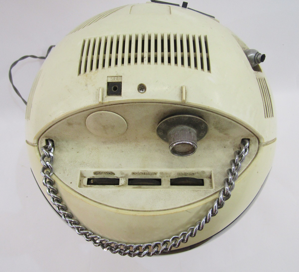 Vintage JVC Videosphere television, model no.3240UK, serial 06401730, on original stand  Condition - Image 3 of 4