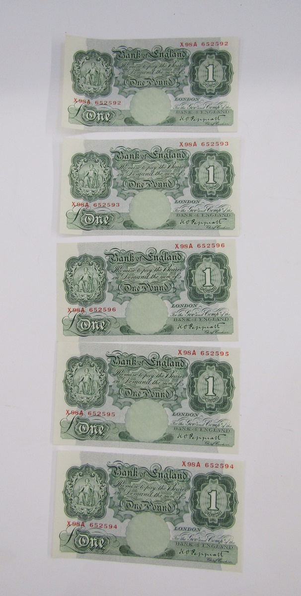 5 x Bank of England one pound notes (1) signed K O Peppiatt Prefix, prefix X98A 652592 to 65296,(