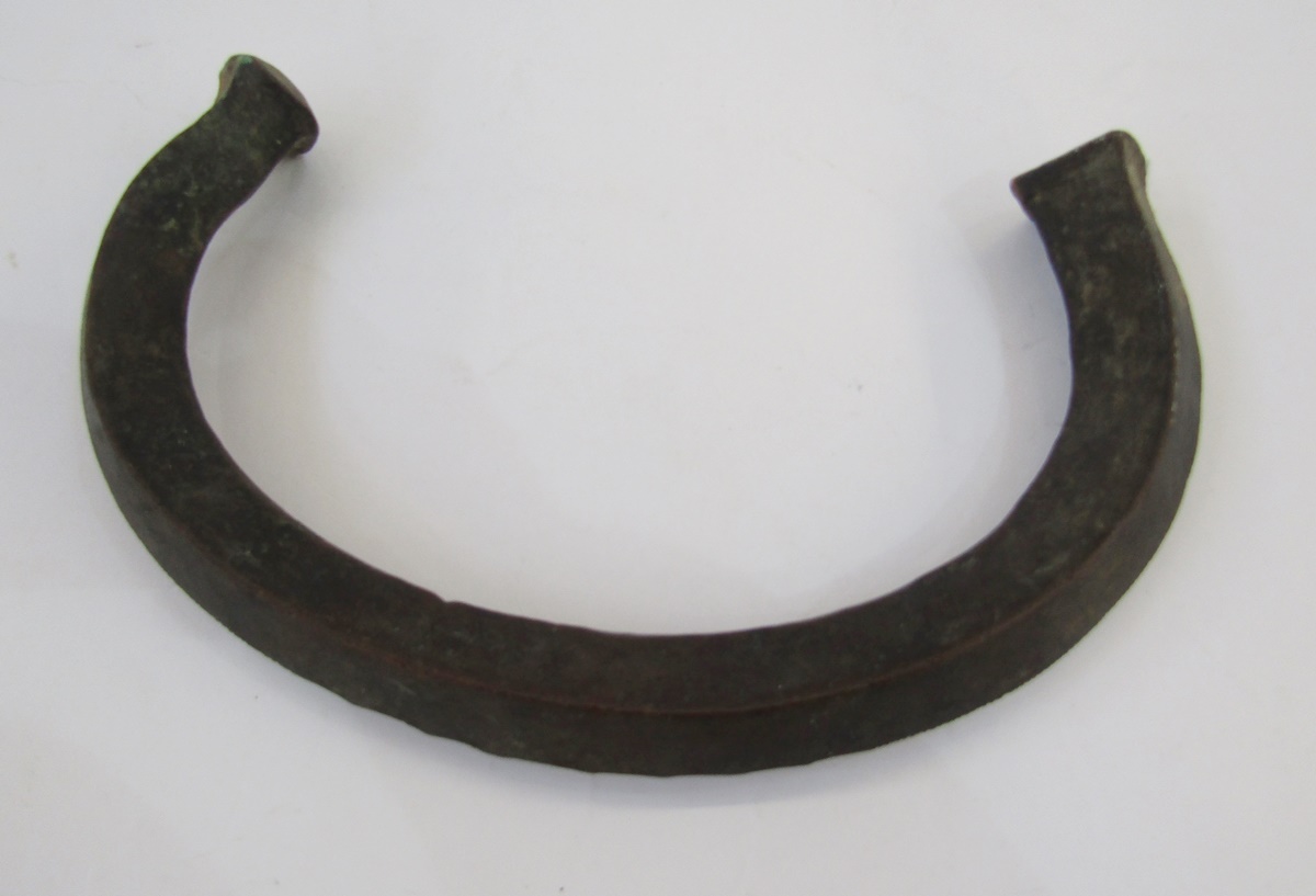 African bronze currency torque, possibly from the Democratic Republic of Congo, 28cm wide - Image 3 of 3