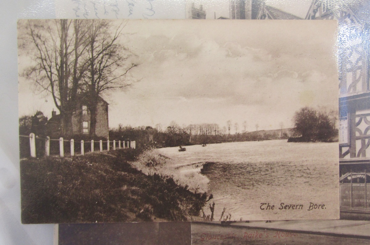 Quantity of postcards in various albums to include early 20th century comedic cards, a War Office - Image 8 of 16