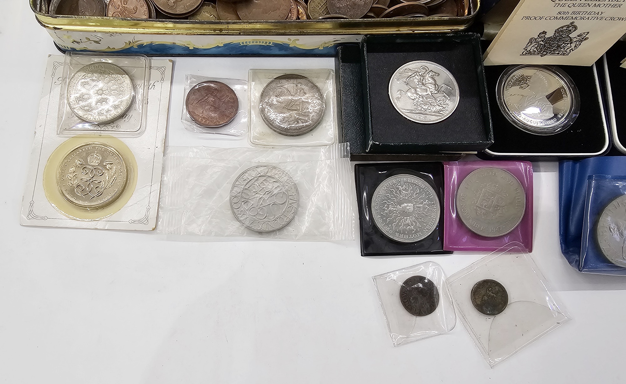 Group of coins, (2) proof crowns, silver, 80th birthday one crown Gibraltar and Falklands Islands, 6 - Image 5 of 6
