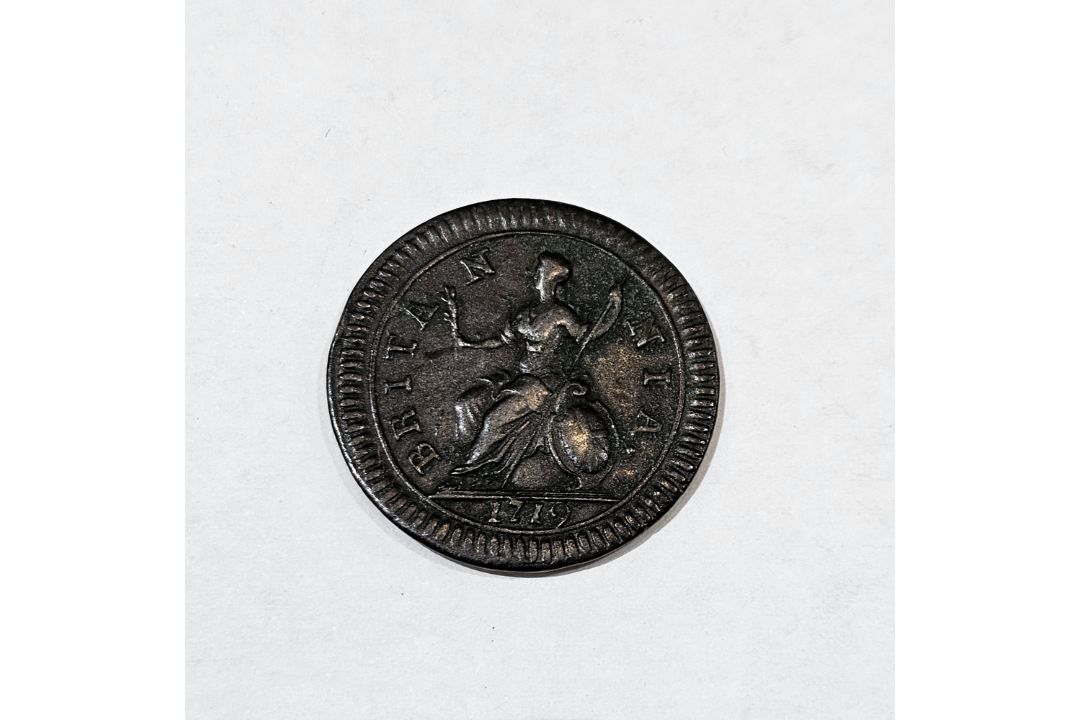 George I (1714-1727) copper coinage, 1719 farthing, second issue, some deposits in field, - Image 1 of 4