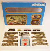 Märklin HO no.2999 box set containing locomotive, crane wagon, two freight wagons, transformer and a
