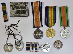 WWI War medal and Victory Medal named to 'S-25795 PTE J W MAN DERS. RIF. BRIG' together with WWI