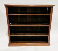 Edwardian mahogany dwarf library bookcase, the top with moulded edge, the sides with beaded