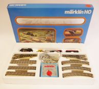 Märklin HO no.2999 box set containing locomotive, crane wagon, two freight wagons, transformer and a