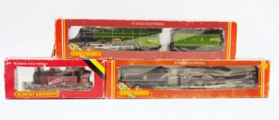 Three boxed Hornby 00 gauge locomotives to include R.380 BR 4-6-0 loco 'Clevedon Court', R.322