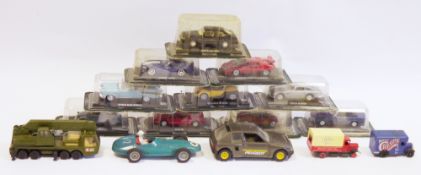 Quantity of boxed and unboxed diecast cars to include ten boxed Del Prado the Ultimate Car