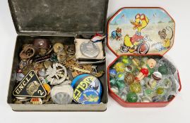 Mixed lot including military cap badges and buttons, enamel badges and other retro badges, Edward