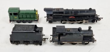 Vintage Triang Princess Elizabeth '00' gauge locomotive, another locomotive no.47606, a tender and a