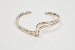 Sterling silver twist torque bangle, approximate weight 14 grams