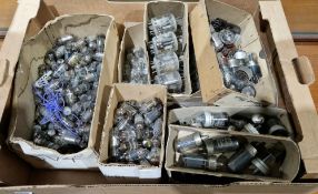 Large quantity of electronic tube valves including CV220, Cossor 7C5, Mullard QQV03-20A, Mullard