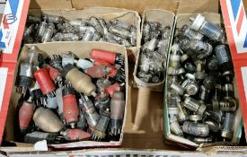 Quantity of loose electronic tube valves including Zaevix 6K7, Emitron EF80/68X6, Brimar PCC84,
