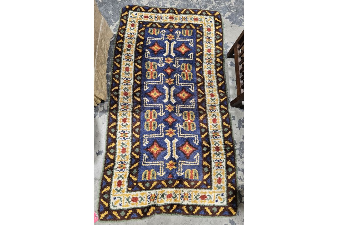 Modern blue ground rug with floral and geometric pattern field, multiple geometric borders, 170cm