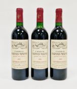 Three bottles of Chateau Grand Mayne grand cru classe 1985 Saint-Emilion (3)