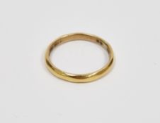 22ct yellow gold wedding band, of plain form, size I 1/2, approximate weight 2.5 grams