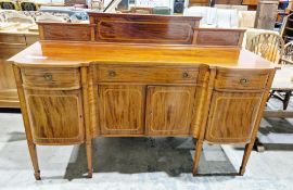 Edwardian Sheraton Revival mahogany and satinwood inlaid sideboard of inverted breakfront form, with