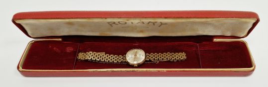 9ct gold Rotary 21-jewel ladies wristwatch, the circular silvered dial with gilt arabic hour