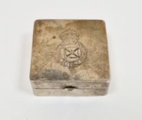 Mappin & Webb silver snuff box, London1924, of square form, the hinged lid engraved with the