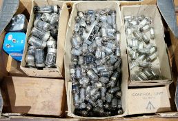 Large quantity of loose electronic tube valves such as DK96, Mullard PCF80, Mullard EC91, Brimar