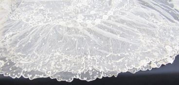 Embroidered net short veil, shamrock decorated, embroidered net skirt length/train with floral