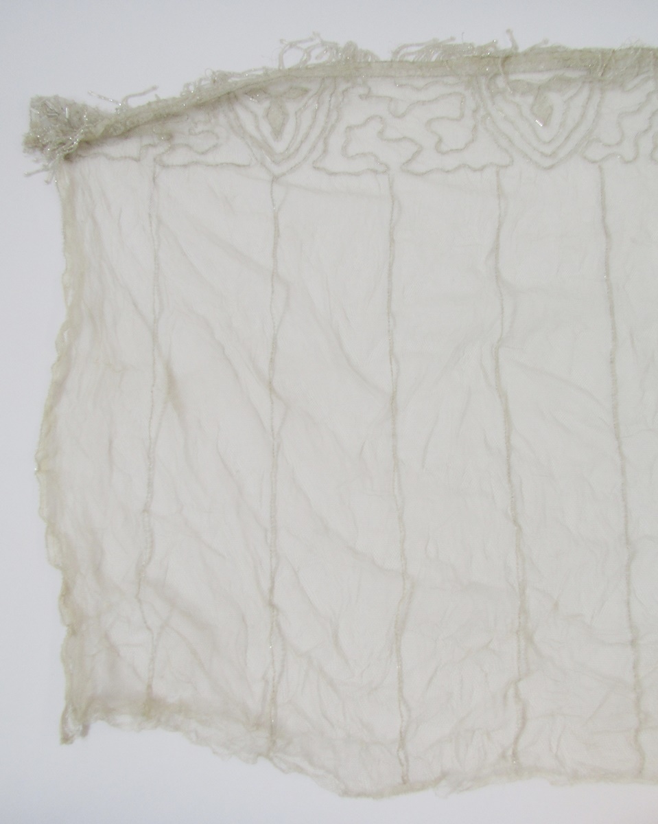 Edwardian/1920's beaded net short overlay blouse with beaded fringing and length of beaded net panel - Image 5 of 15