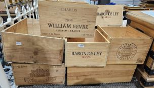 Five 12-bottle and five six-bottle empty wooden wine cases (10)