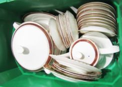 Paragon Holyrood part tea and dinner service to include teapot, teacups, lidded tureen, dinner