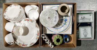 Extensive collection of Royal Doulton Autumn Fruits plates, a white ceramic flower vase, a Grimwades