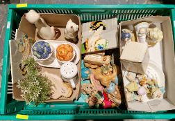 Collection of Pendelfin figures of rabbits, a base, a pair of retro pottery models of cats, small