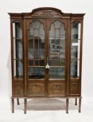Early 20th century Sheraton Revival mahogany display cabinet of breakfront form with moulded