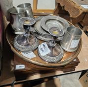 Small quantity Sheffield Keen Edge flatware contained within canteen, Singaporian pewter tankard,