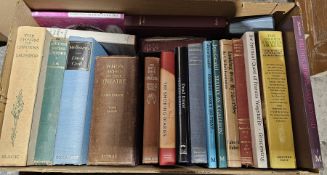 Large quantity of assorted volumes to include collecting, women's literature, Who's Who in the