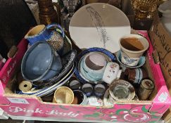 Moulded glass hexagonal pattern oil lamp with shade and chimney, quantity of studio ceramics, a