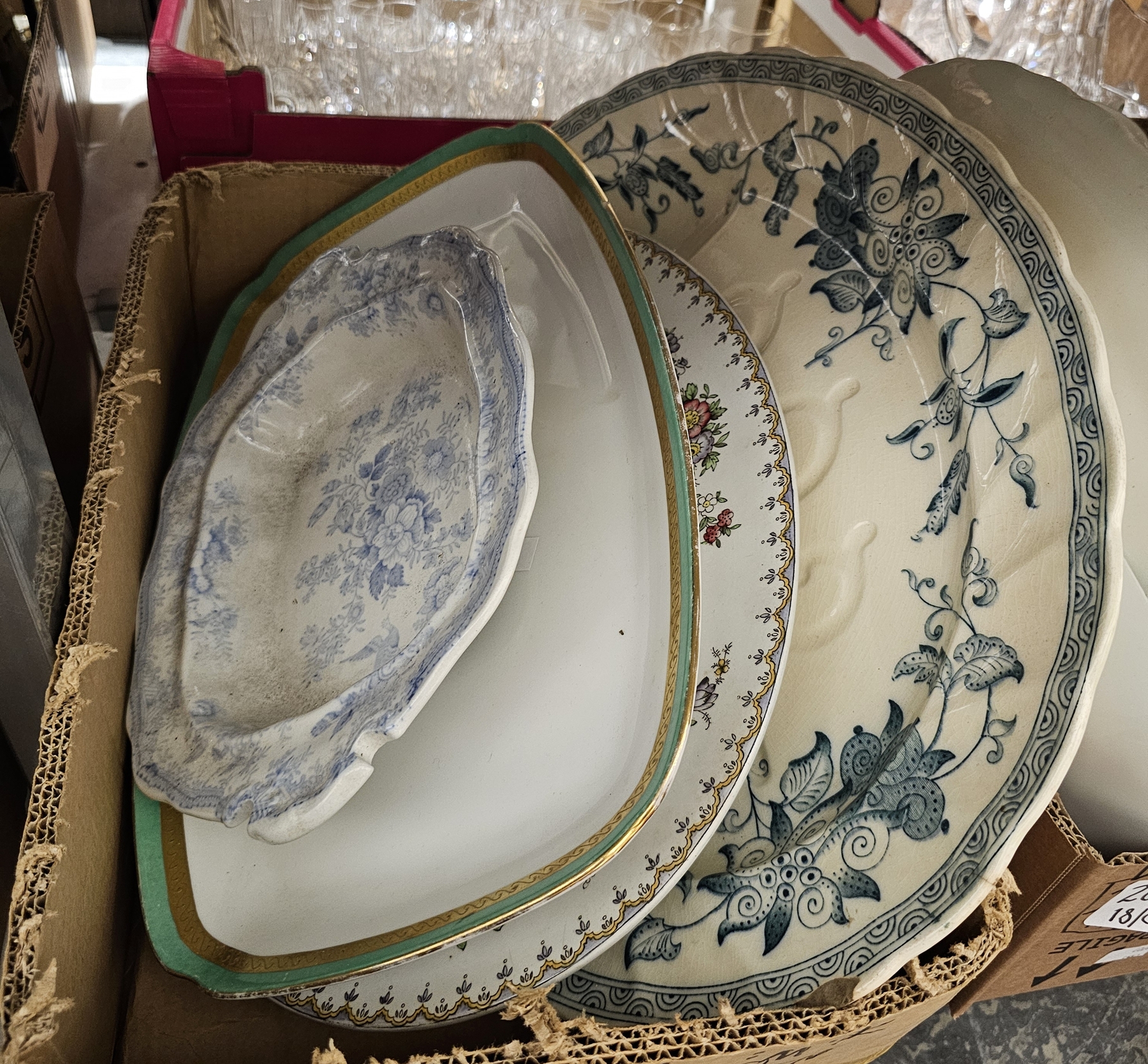 Quantity of ceramics including a Copeland Spode Peplow pattern meat plate, a blue and white turkey - Image 2 of 2