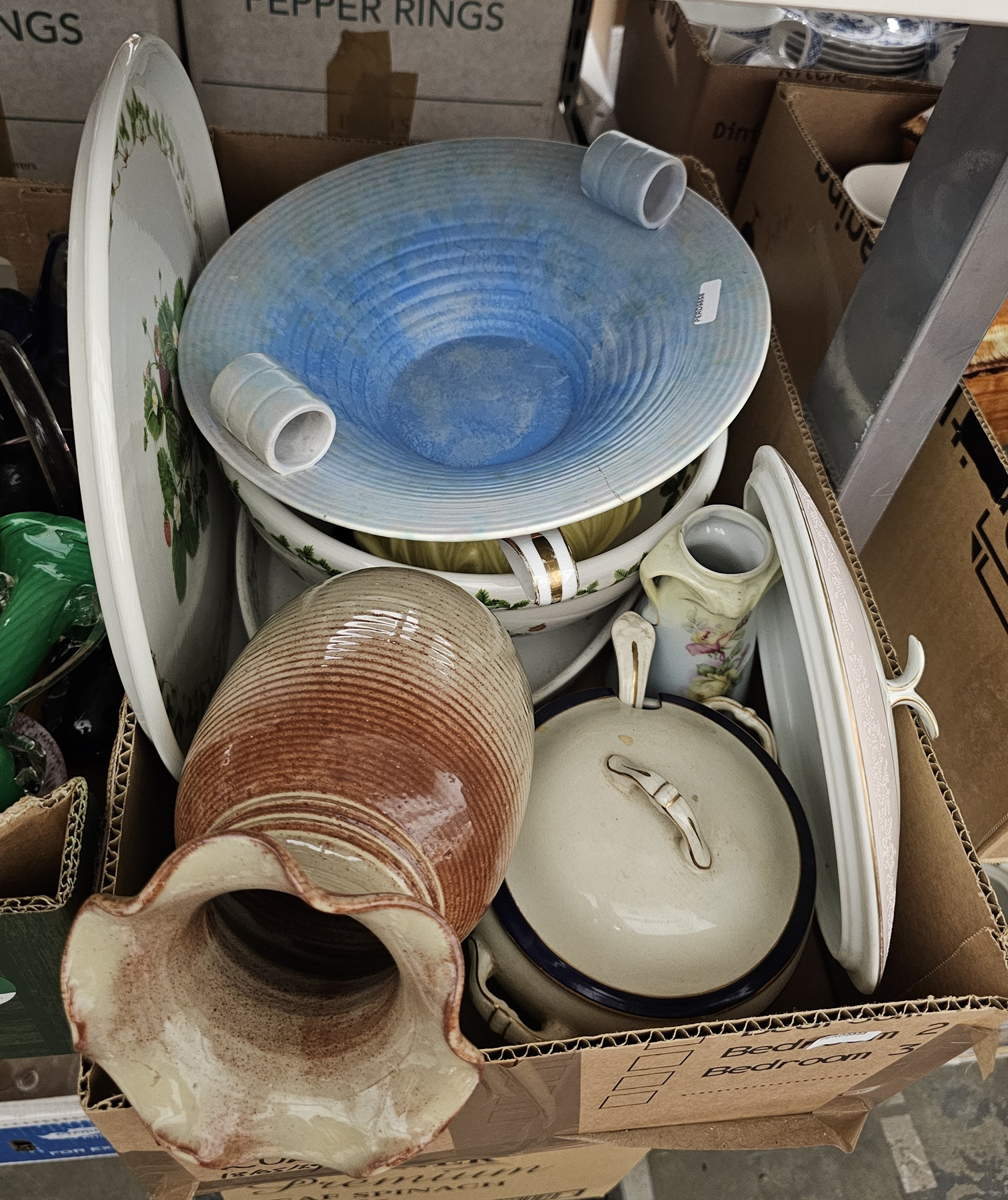 Quantity of glassware including Carnival glass bowls and dishes, spiral green glass spill vase - Image 3 of 3